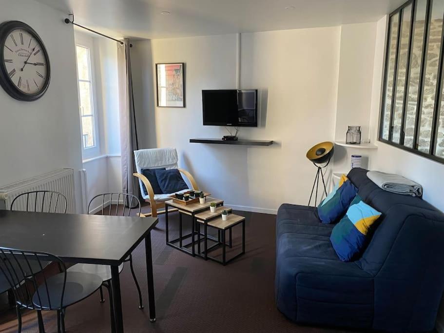 Appartement En Plein Coeur Historique De 디난 외부 사진