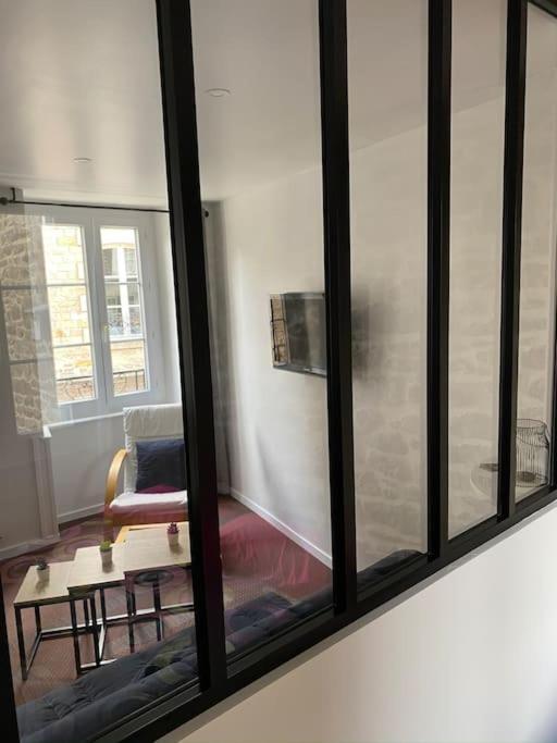 Appartement En Plein Coeur Historique De 디난 외부 사진